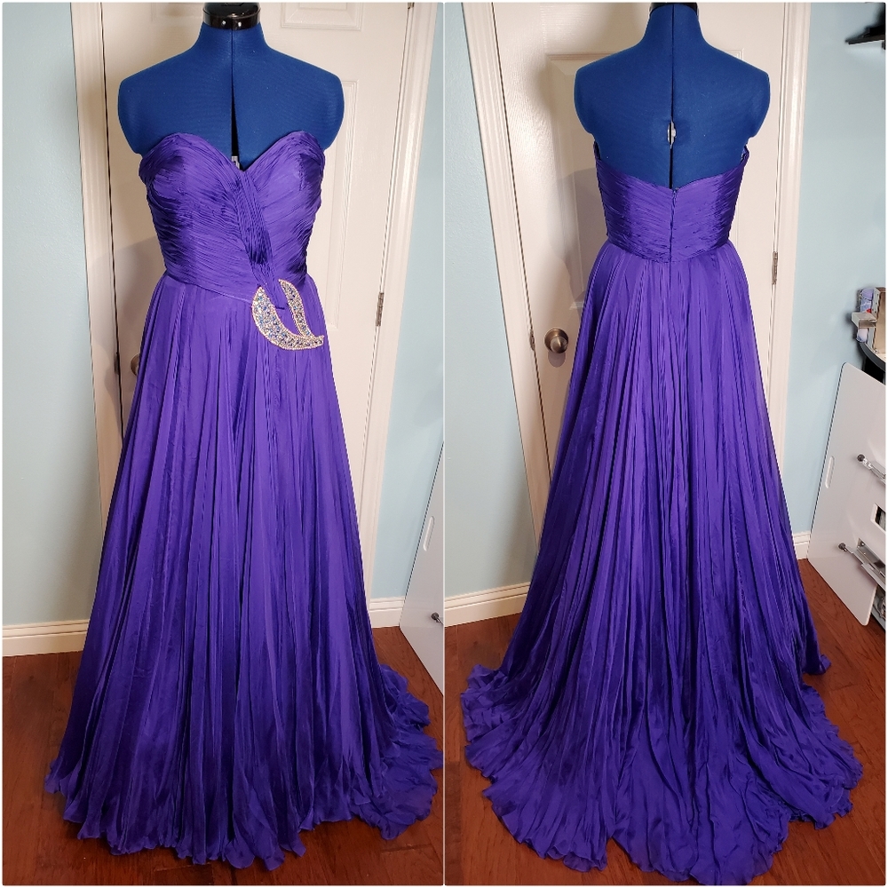 Mac Duggal Pageant Gown Blue size 8